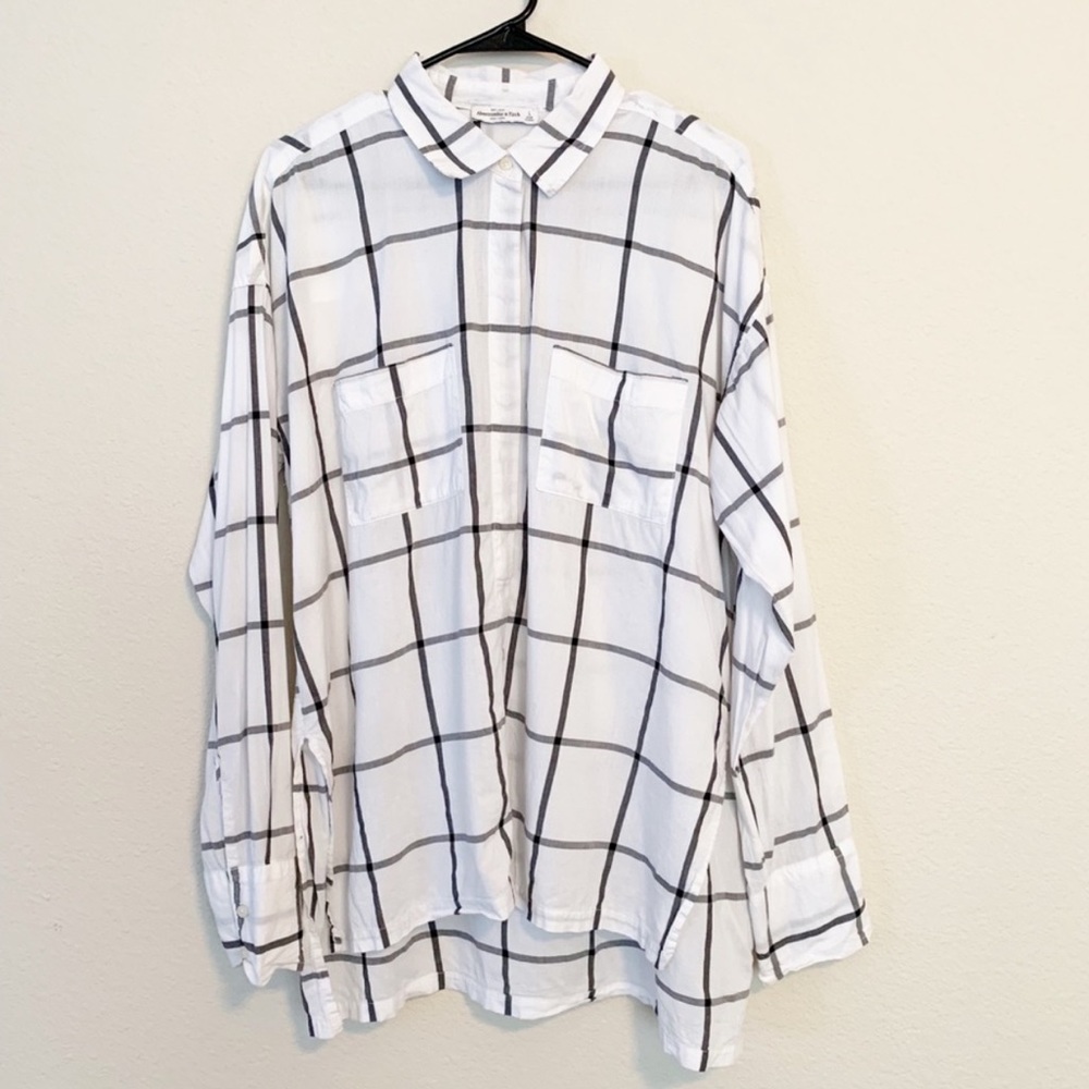 Abercrombie & Fitch Windowpane Button Down Shirt XS